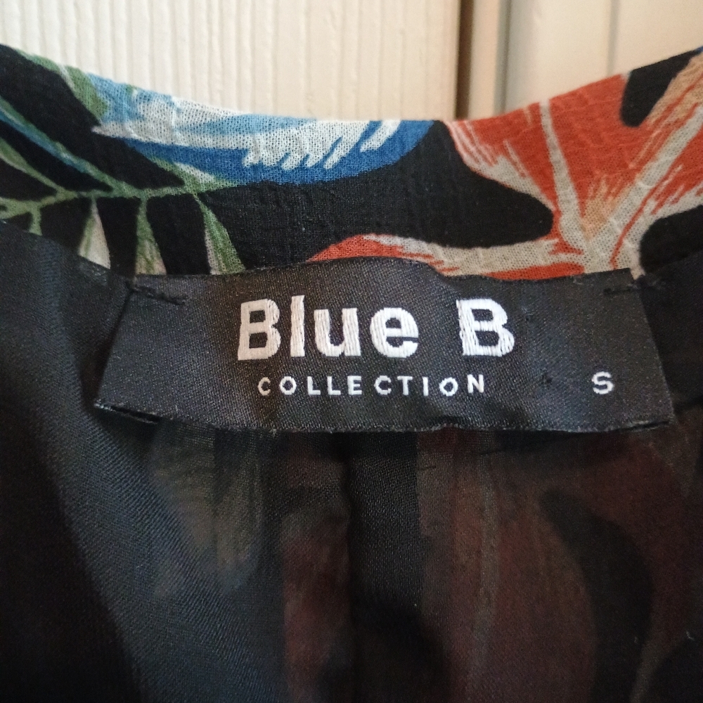 Blue B Women's‎ Tropical Floral Off-Shoulder Ruffle Top Size Small Black Multi - Picture 7 of 15